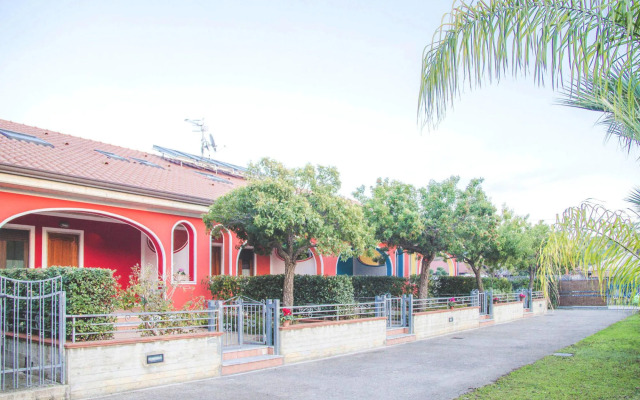 Apartment in Ascea With Garden