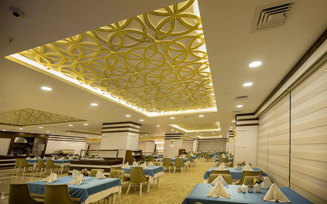 Mitannia Regency Hotel