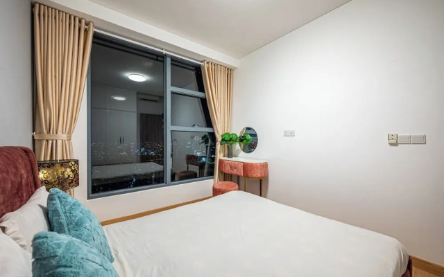 SUNWAH PEARL Premier Residence