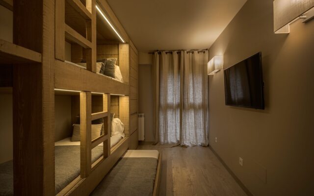 MONTELIA Ático el Ciervo de Panticosa