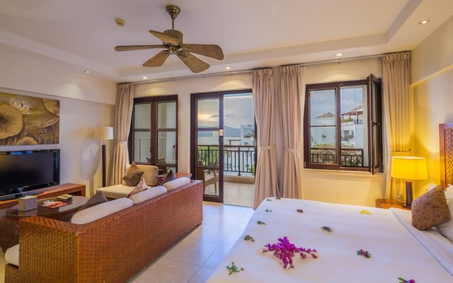 Aegean Suites Sanya Yalong Bay Resort