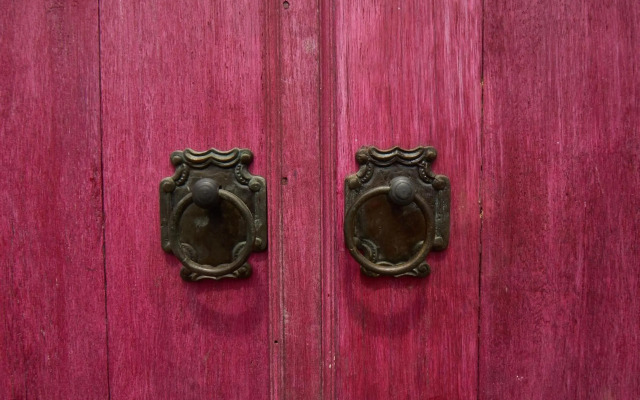 Rumah Paros & Gallery