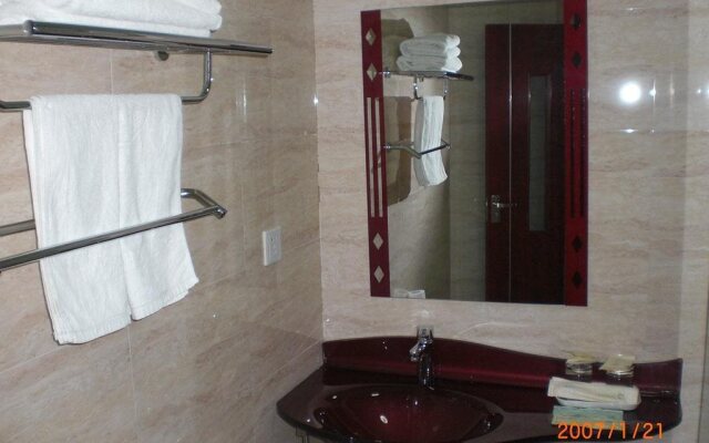 Suzhou Baolilong Business Hotel