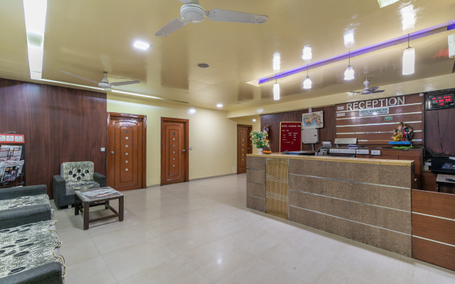Capital O 891 Hotel Kadamb Inn