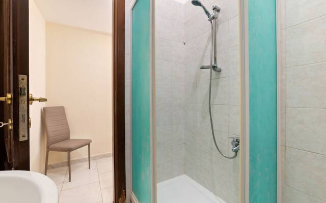 Dandy Holiday Home in Castellammare di Stabia near Sea