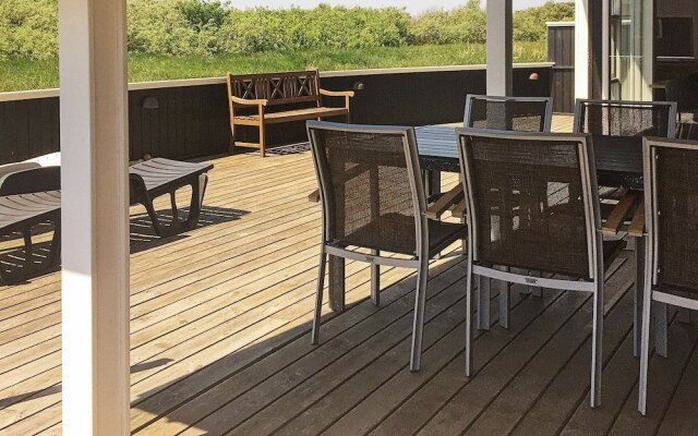 6 Person Holiday Home in Ringkobing-by Traum