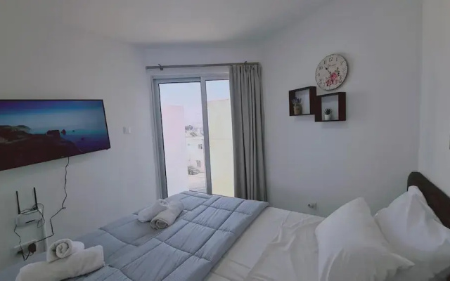 100 AN - Napa Living 22