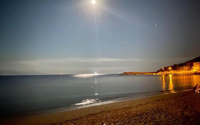 ElGreco By the sea