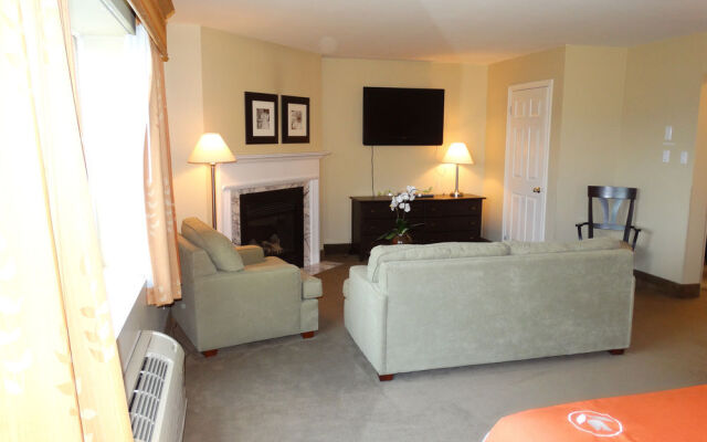 Amsterdam Inn Sussex