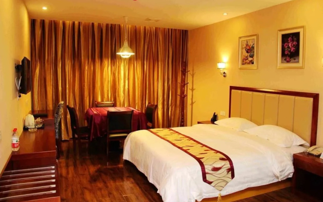 Super 8 Hotel Xianning Yinquan Shizhengfu