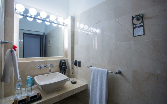 Hotel Hacienda Paradise