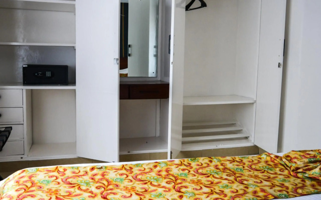 Brickwood Apartments