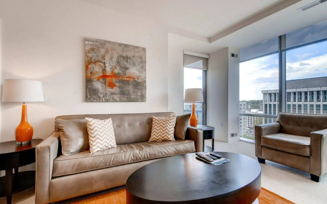 Global Luxury Suites at Crystal City