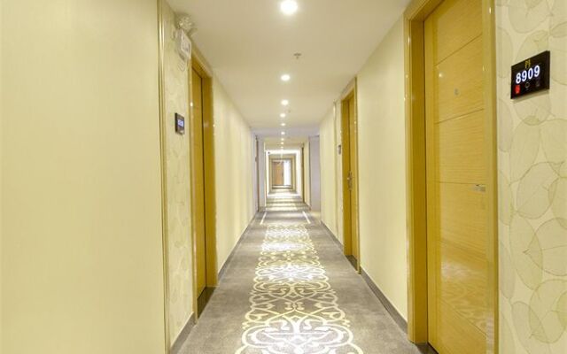 Minghong Hotel (Guangzhou Zhongshan Medical Dongshankou Metro Station)