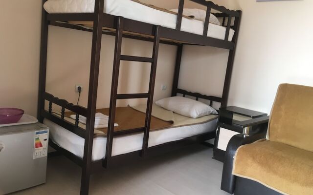 ?rystal Guest house