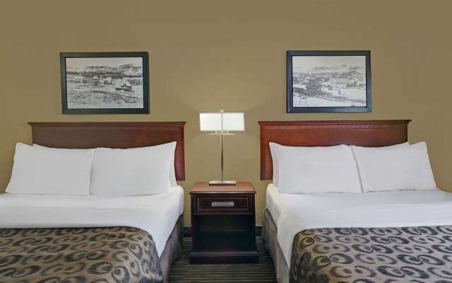 SureStay Plus Hotel by Best Western Drumheller