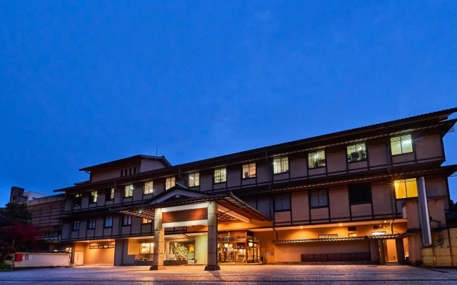 Ooedo Onsen Monogatari Premium Yoshinoya Irokuen