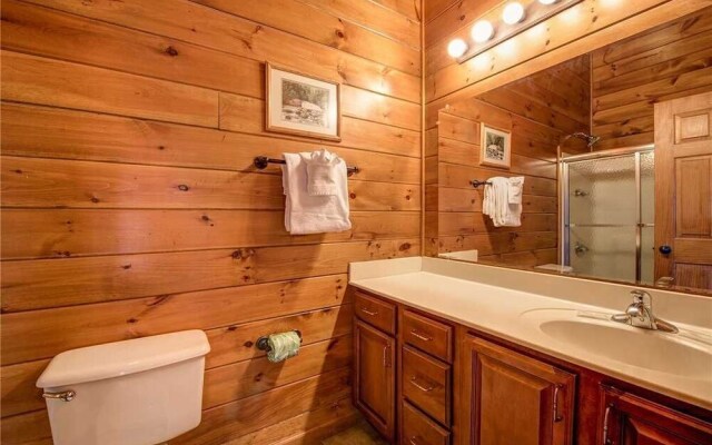 The Great Outdoors - Two Bedroom Cabin