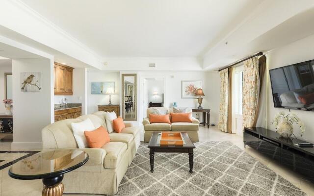 Reunion Resort Grande Living