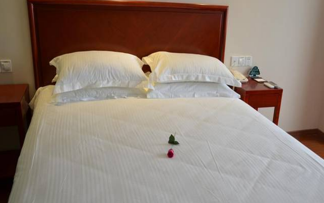 GreenTree Inn Beijing Miyun West Bridge Road Haiyi Manor Express Hotel – Guest Rooms – Beijing