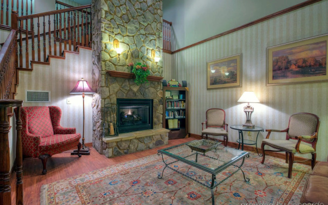 Country Inn & Suites by Radisson, Boone, NC