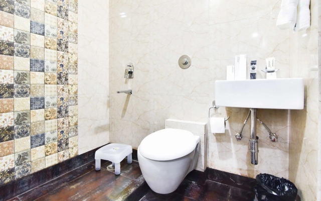 Capital O 48270 Hotel Mehar Castle