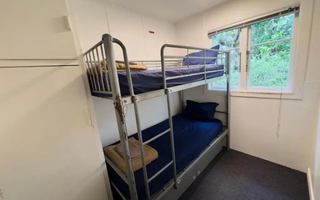 Waiheke Backpackers Hostel