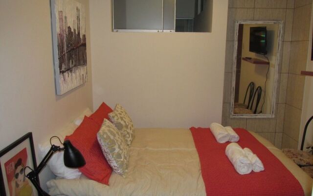 Kangaroo Wasi Airport Bed & Breakfast