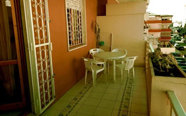 Holiday House