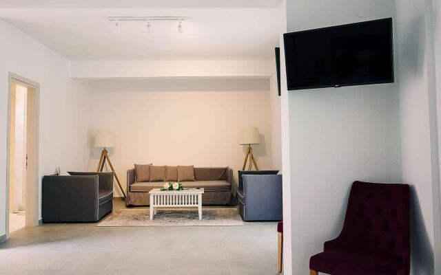 Stavros Beach Hotel