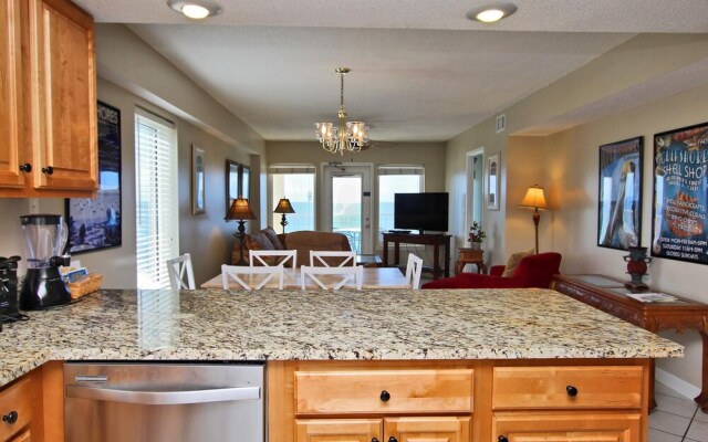 Boardwalk 681 by Youngs Suncoast