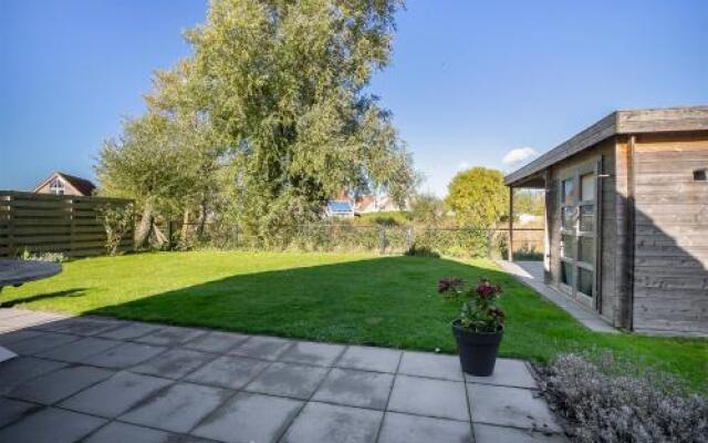 Vrijstaand vakantiehuis met tuinhuis en veranda - Zwin 4