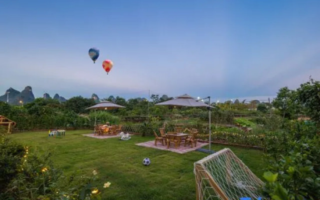 Yangshuo Linshuiwan Homestay (Shili Gallery Yulonghe)