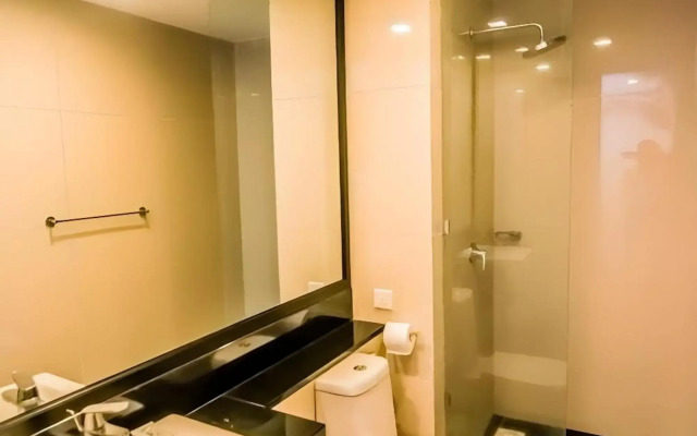 Marina Travellers Suite SKY Karamunsing