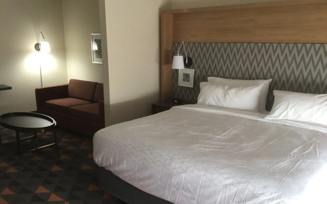 Holiday Inn Spartanburg Northwest by IHG
