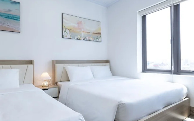 Lumi Hotel by  Vega