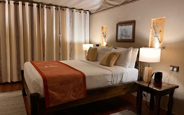 Ashnil Mara Camp