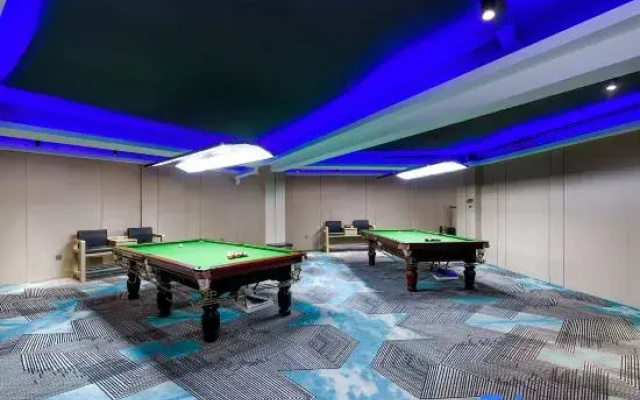 Baihao Hotel (Yiwu Airport Beiyuan business city store)