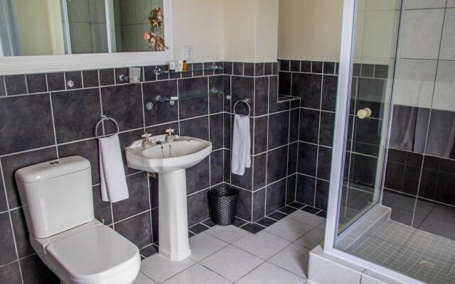 Milkwood Manor on Sea Hotel