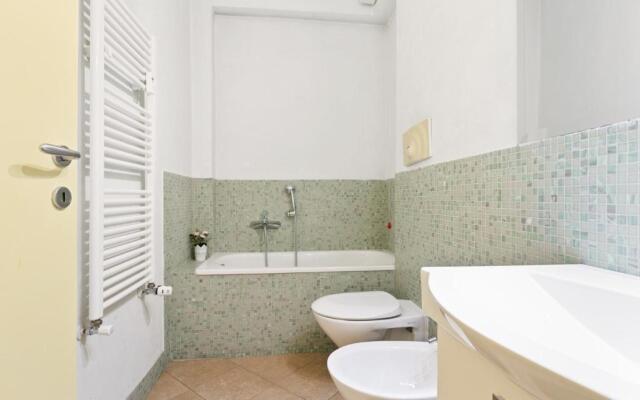 Gavinana Apartment by Mmega