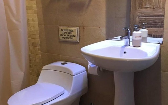 Hai Tide Beach Resort