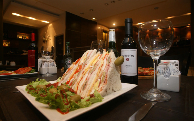 Hotel Ciudad