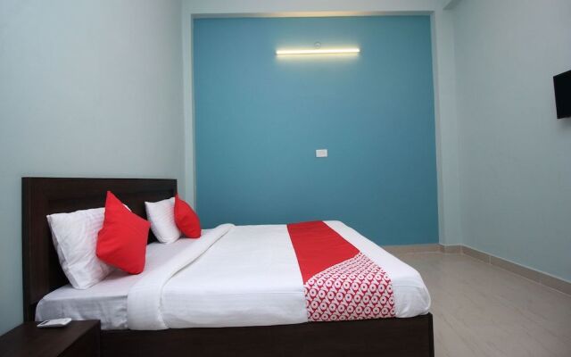 OYO 16150 Suraj Guest House