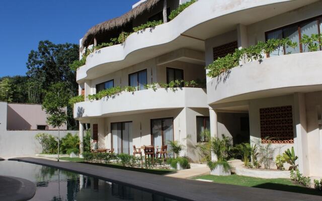 Niwa Tulum Luxury Suites