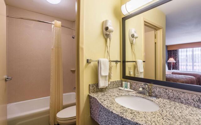 Quality Inn & Suites Baton Rouge West – Port Allen