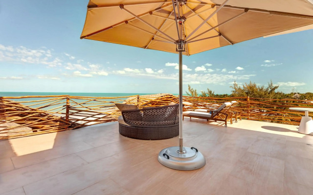 Mystique Blue Holbox