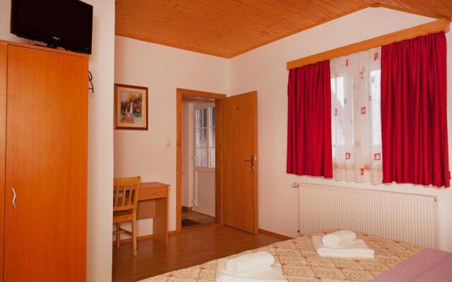 Apartments Orhideja