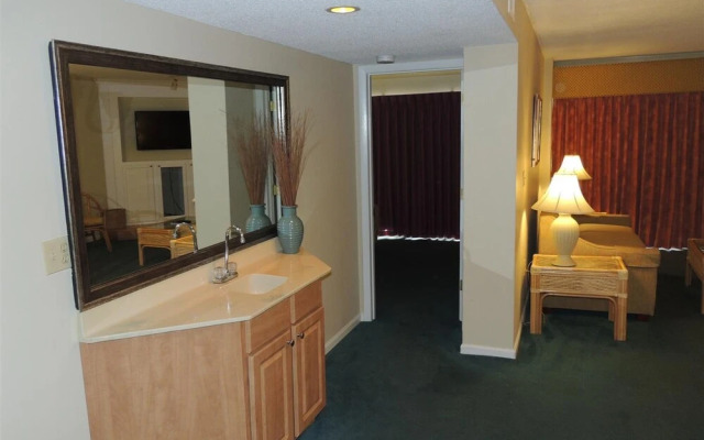 Sea Mark Towers #505