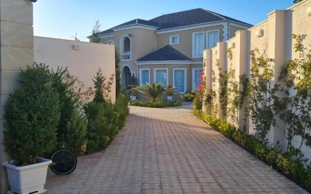 Mardakan Villa
