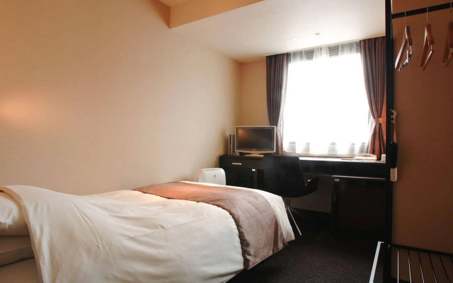 Sannomiya Terminal Hotel